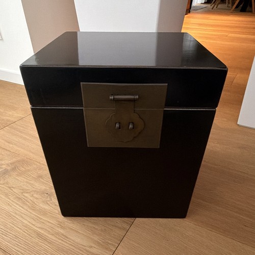 Antike schwarze holztruhe - antike,