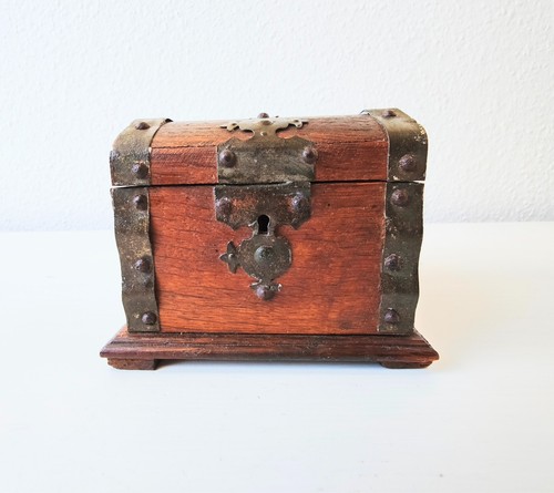 Kleine antike holztruhe - kleine,