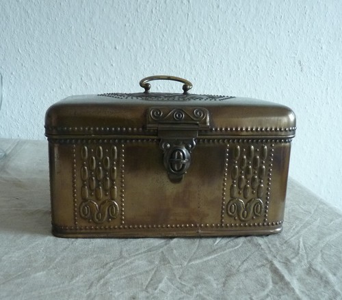 Antike jugendstil blechdose - jugendstil,
